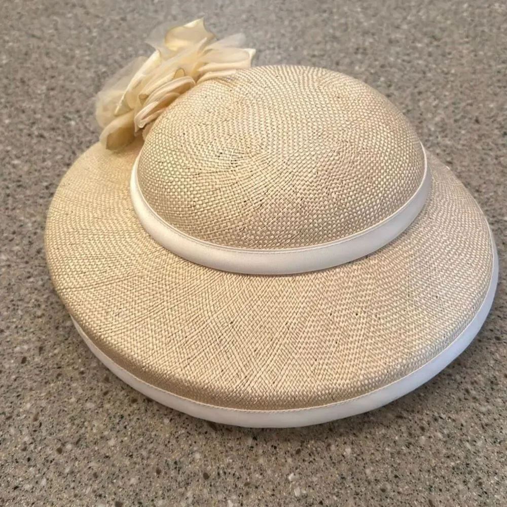 ANDRE Canadian Vintage Silk Rose Straw Tilt Hat NWT Deadstock Derby Hat *NEW*